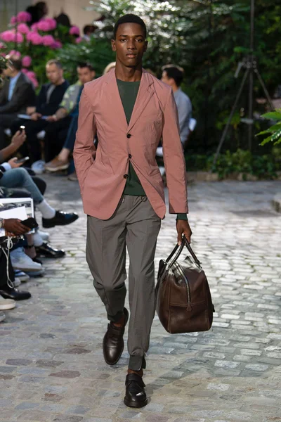 Look 31